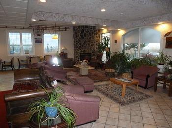 Airport Inn Lakeside Winfield Buitenkant foto